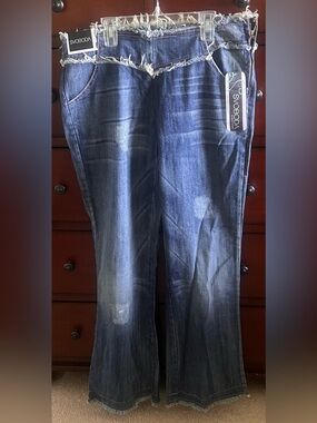 New Svoboda Dark Blue Distressed Frayed Waist Jeans